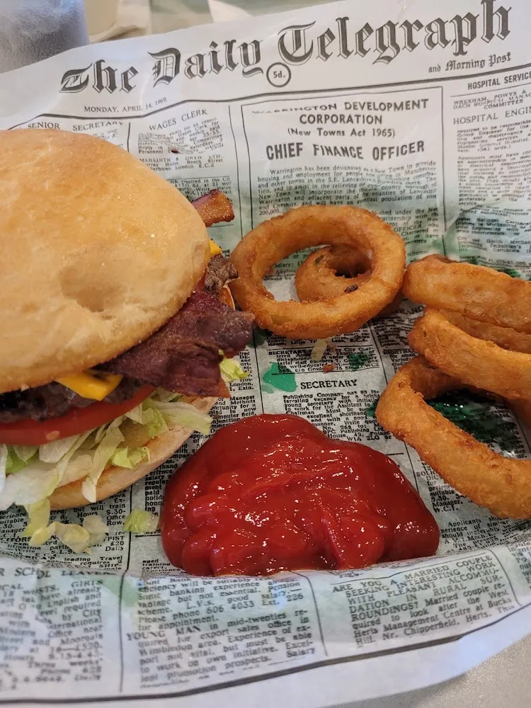 Bacon Cheeseburger & Onion Rings